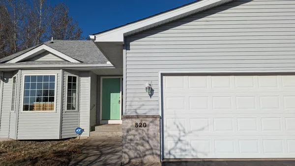 $229,000 | 820 Shady Ridge Lane, Braham, MN 55006
