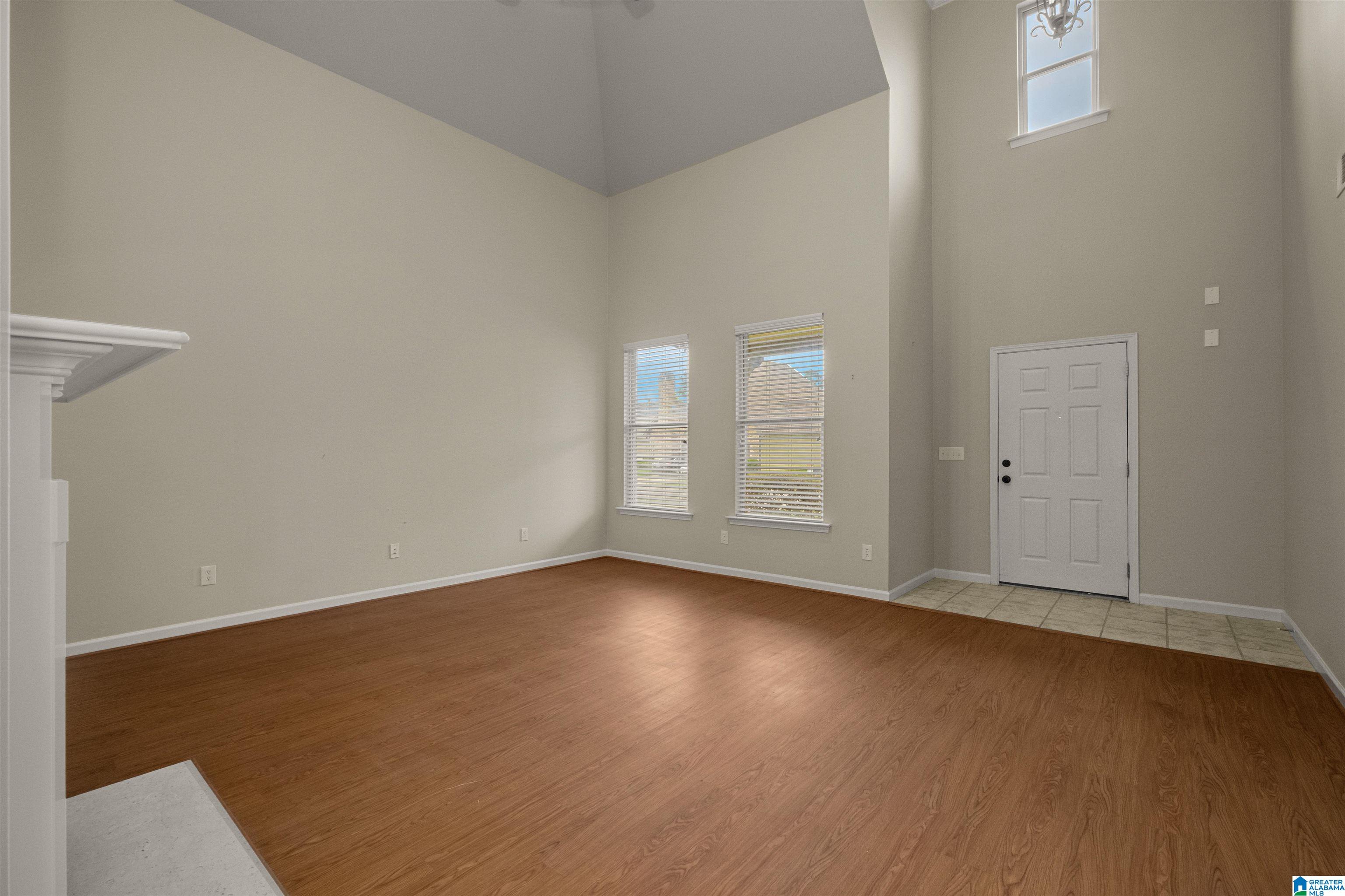 1036 Riviera Drive Calera, AL 35040 - Photo 10 of 42