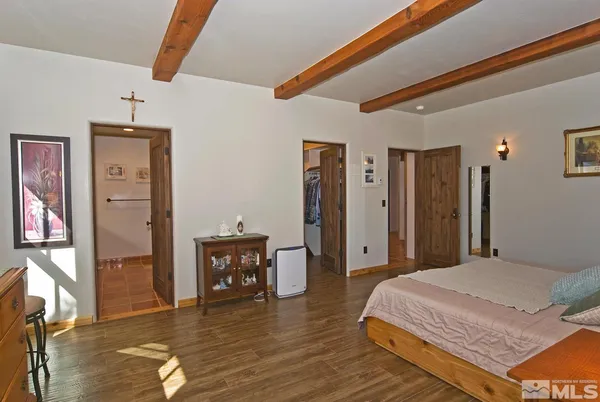 $1,100,000 | 10 Dee Court, Smith Valley, NV 89430