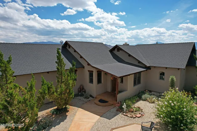 $1,147,000 | 10 Dee Court, Smith, NV 89430