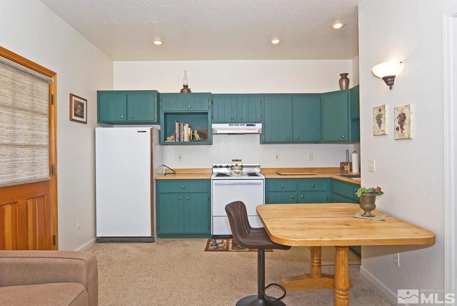 10 Dee Court Smith Valley, NV 89430 - Photo 38 of 59 Photo 28