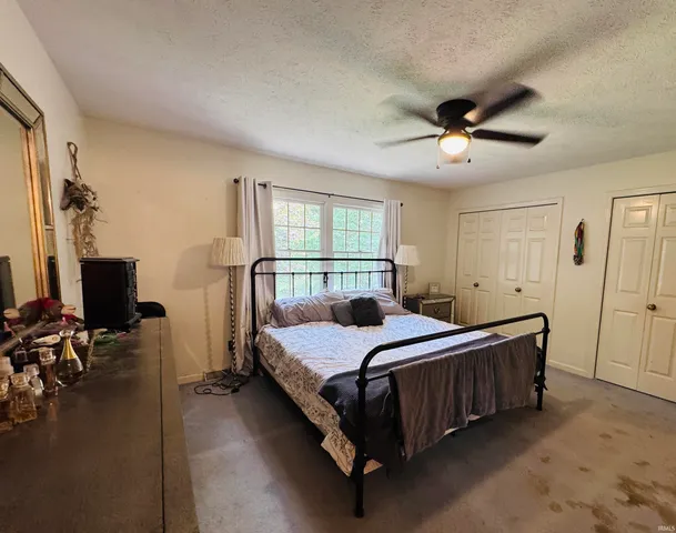 $335,000 | 2960 Sycamore Lane, Bremen, IN 46506