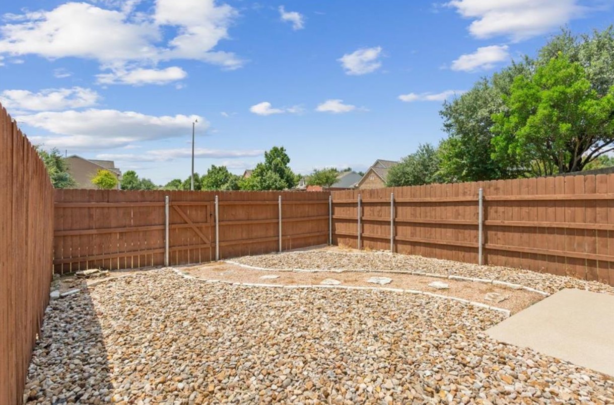 97 Verde Ranch Loop Leander, TX 78641 - Photo 32 of 36