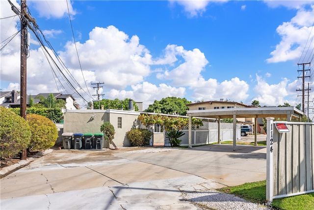 $3,900 | 1124 Victoria Street, Unit A, Costa Mesa, CA 92627