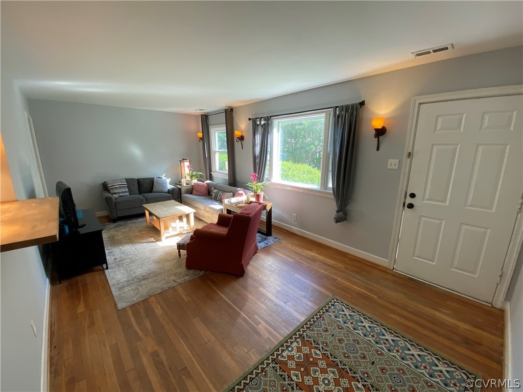 6101 Derwent Road Richmond, VA 23225 - Photo 6 of 27 Gallery Image 6