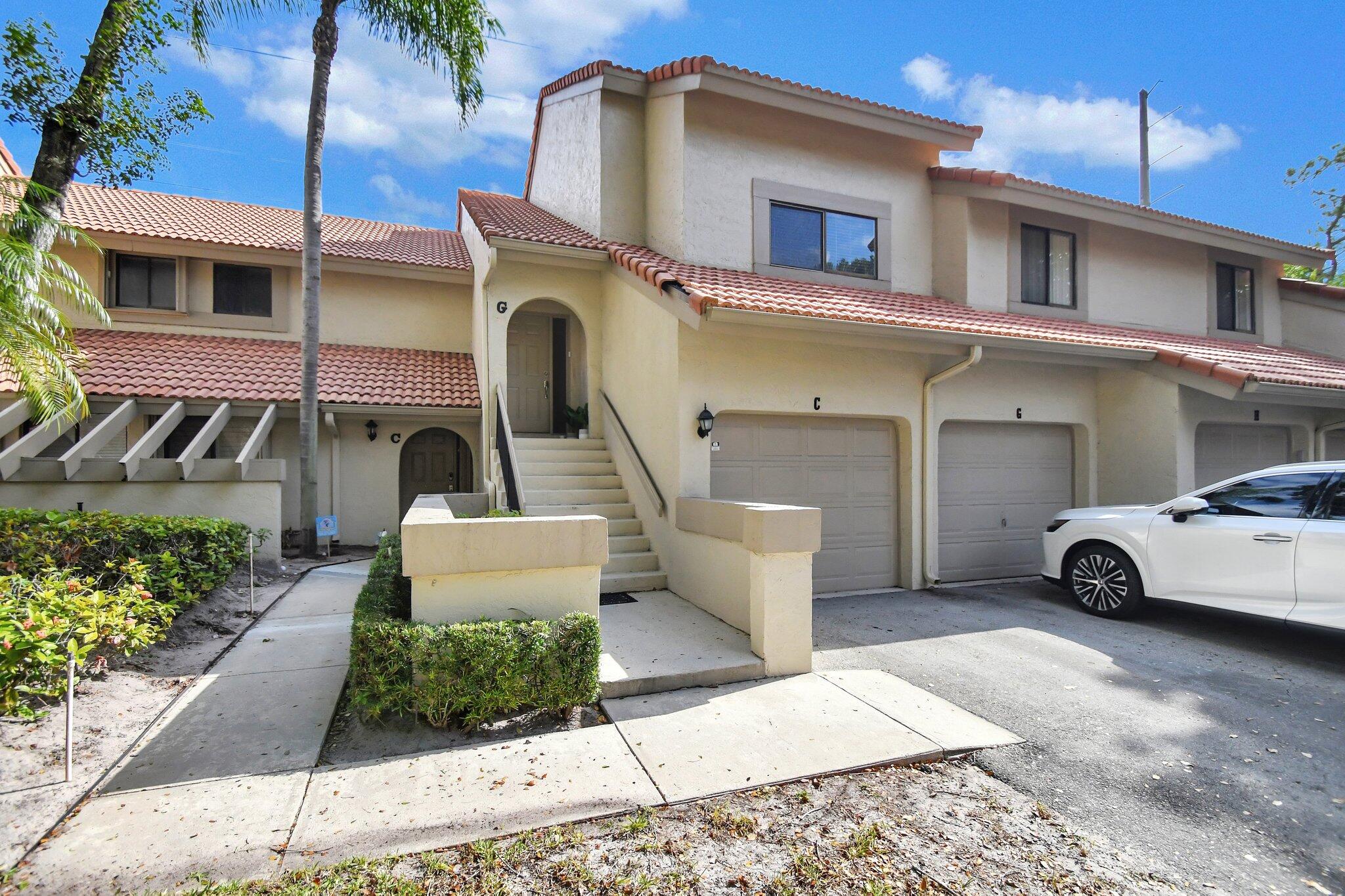 5700 Coach House Circle, Unit G Boca Raton, FL 33486 - Photo 1 of 40 Front