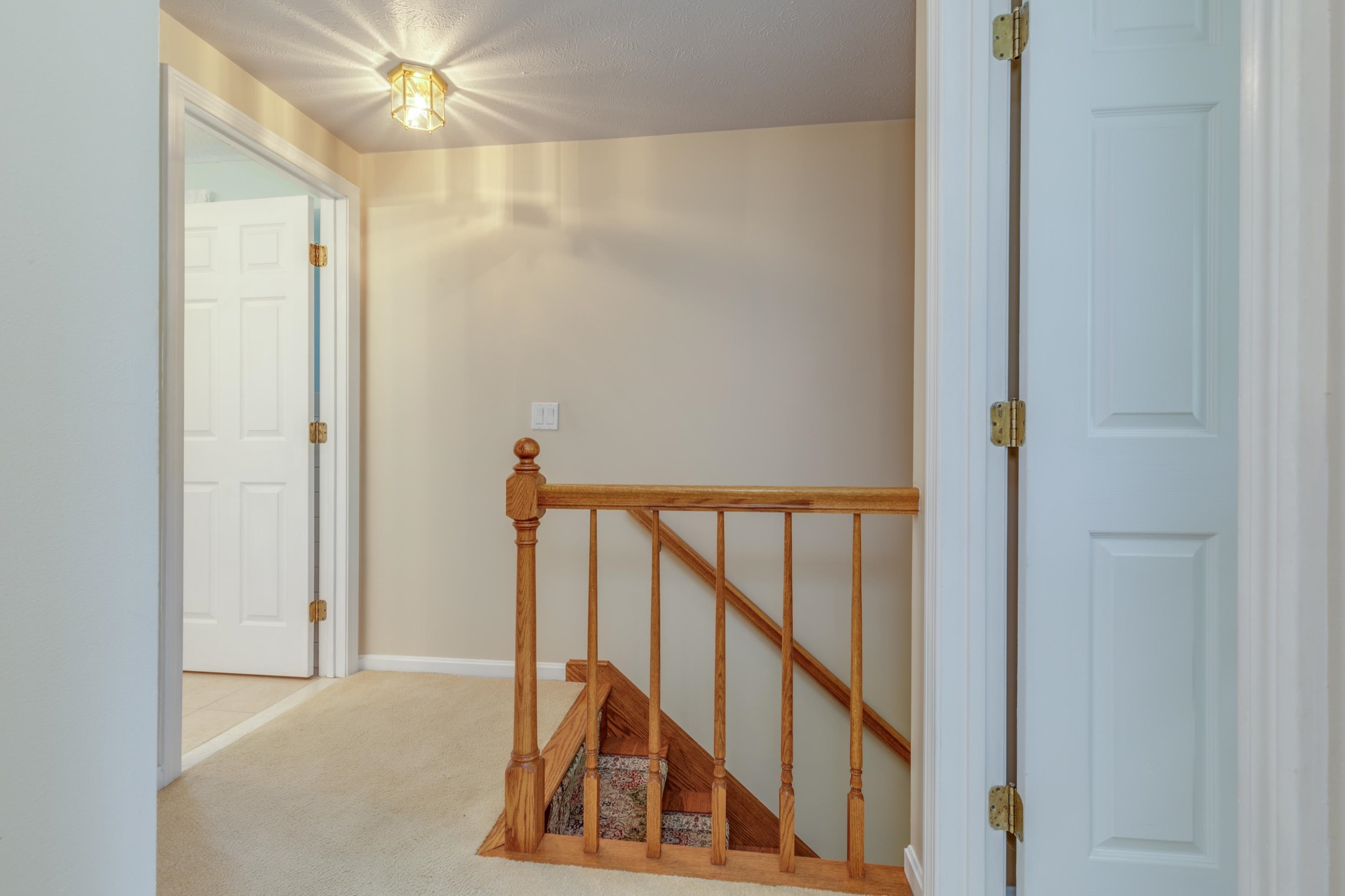 29 Edward Drive Concord, NH 03301 - Photo 5 of 26