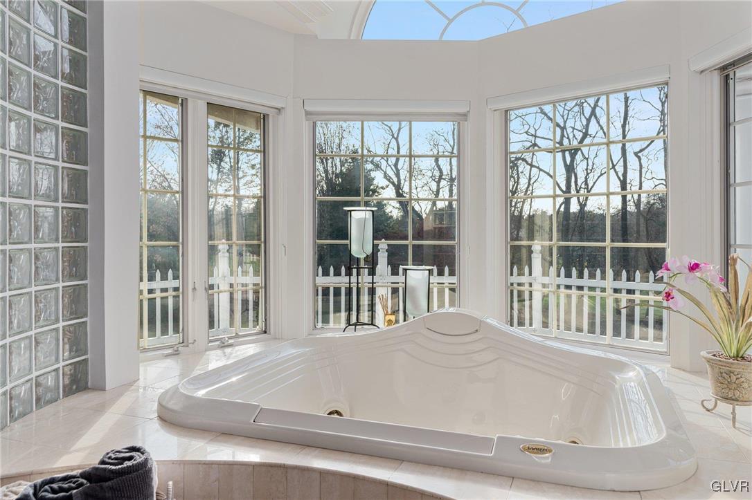 1751 Deer Run Road Bethlehem, PA 18015 - Photo 66 of 79 Gallery Image 66