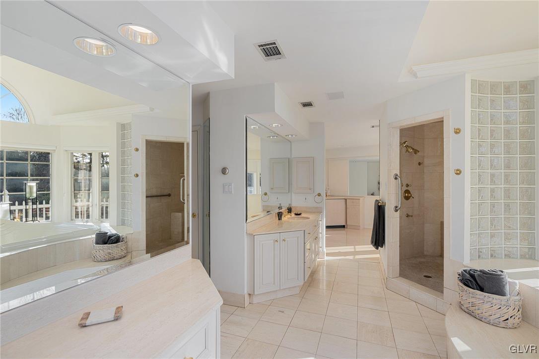 1751 Deer Run Road Bethlehem, PA 18015 - Photo 67 of 79 Gallery Image 67