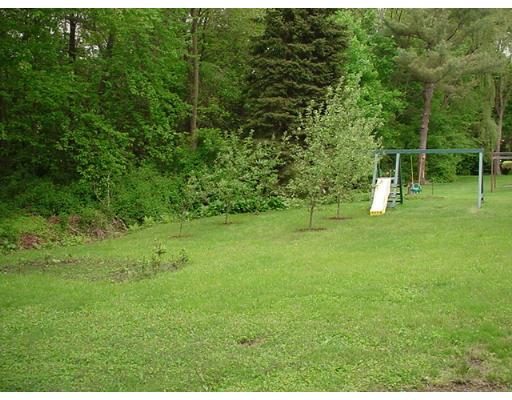 112 Londonderry Road Framingham, MA 01701 - Photo 6 of 10 Gallery Image 6