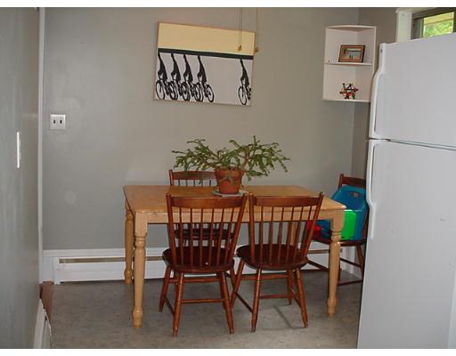 112 Londonderry Road Framingham, MA 01701 - Photo 8 of 10 Gallery Image 8