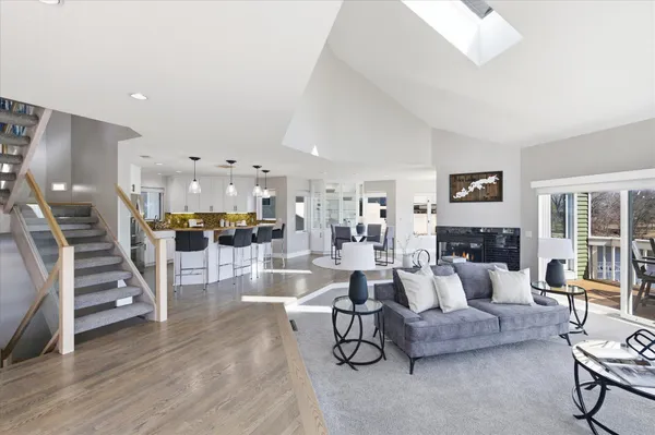 $1,499,999 | 15219 Fairbanks Trail Northeast, Prior Lake, MN 55372