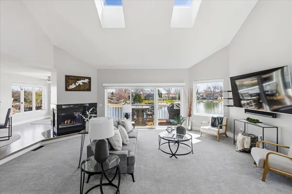 $1,499,999 | 15219 Fairbanks Trail Northeast, Prior Lake, MN 55372
