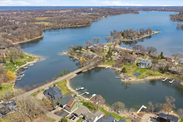 $1,499,999 | 15219 Fairbanks Trail Northeast, Prior Lake, MN 55372