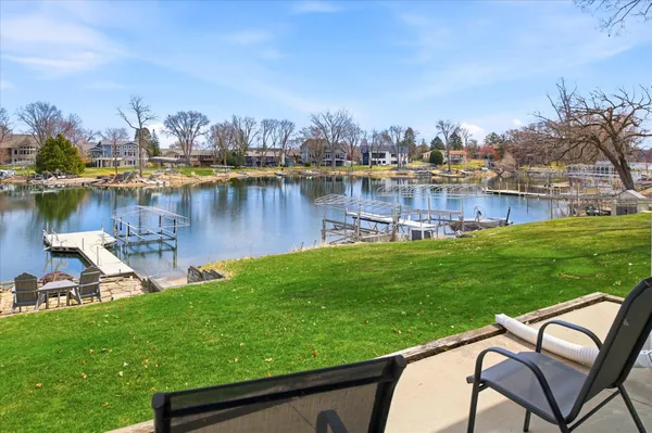 $1,499,999 | 15219 Fairbanks Trail Northeast, Prior Lake, MN 55372