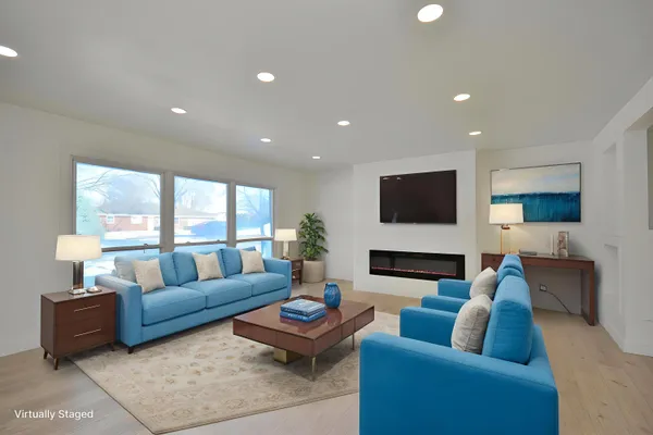 $349,900 | 2106 Murphy Woods Road, Beloit, WI 53511