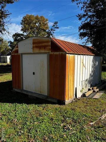 $79,900 | 610 North Spring Street, Bloomfield, MO 63825