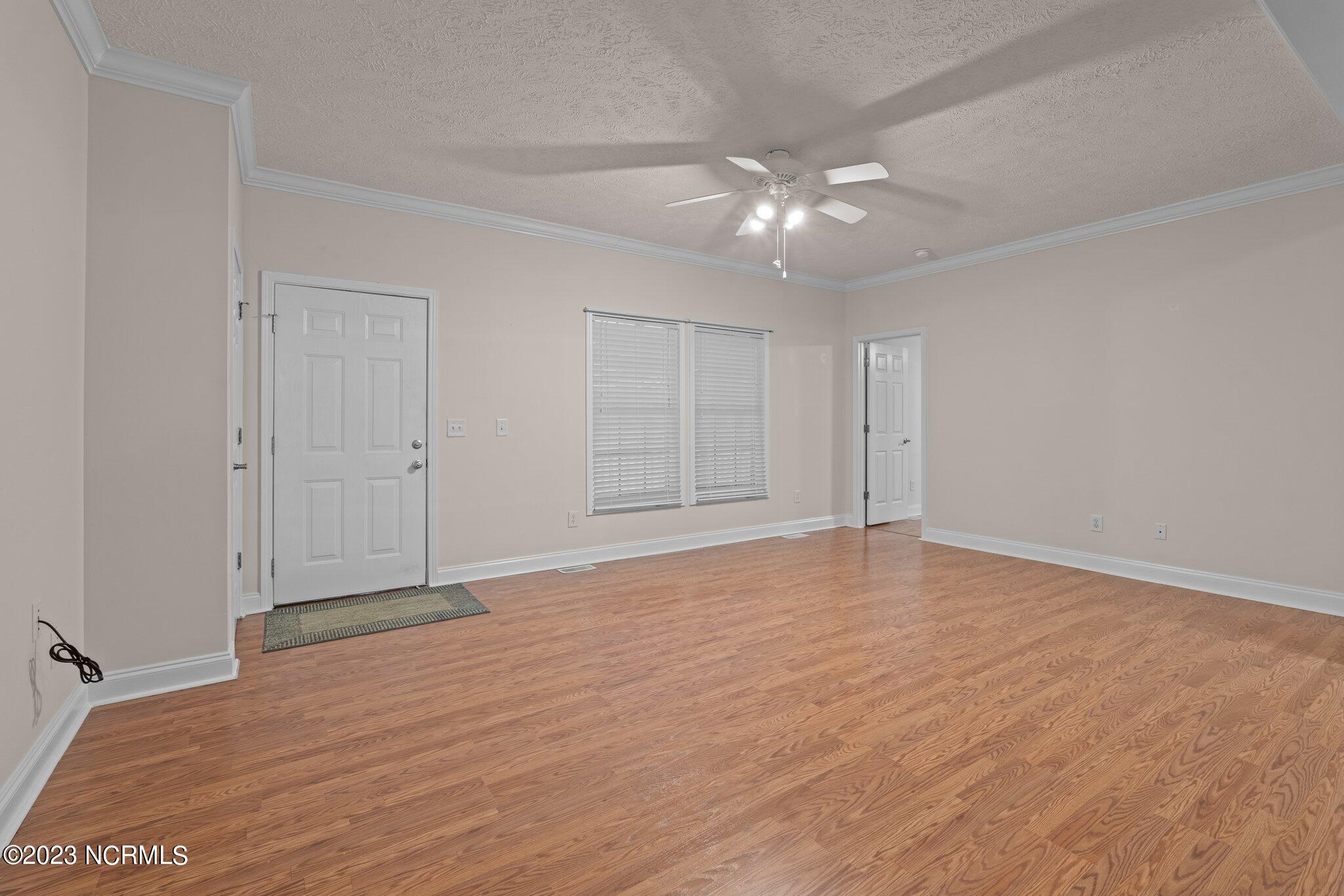 182 Lee's Mill Road Gates, NC 27937 - Photo 44 of 66 living room
