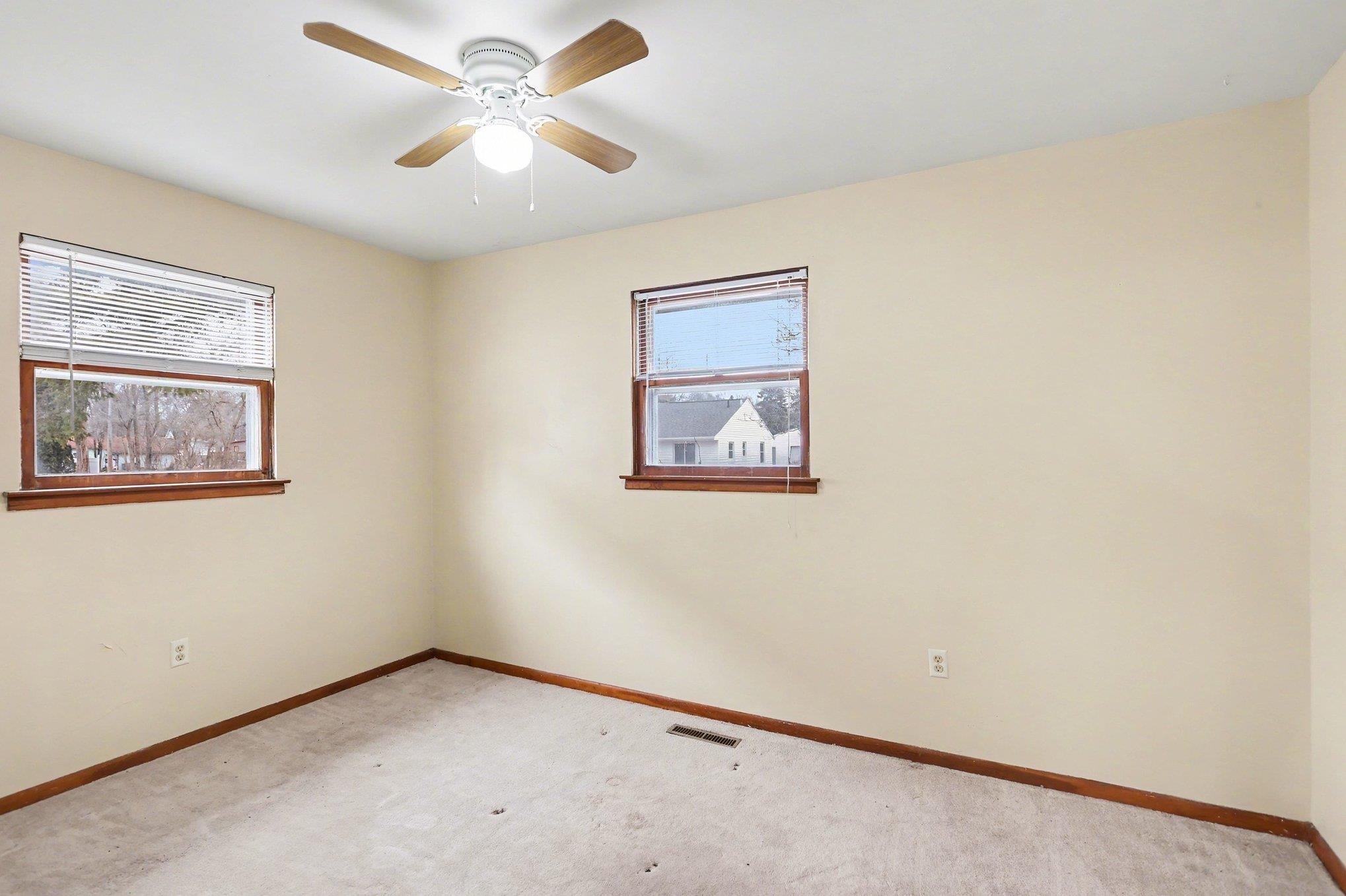 513 West Ridge Road Bay City, MI 48708 - Photo 16 of 21