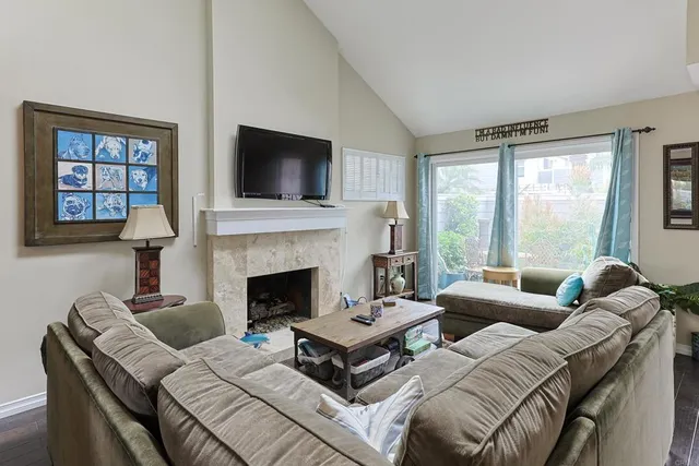 $5,500 | 1415 1st Street, Coronado, CA 92118