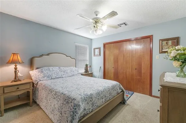 $525,000 | 3924 Lake Arrowhead Drive, Harvey, LA 70058
