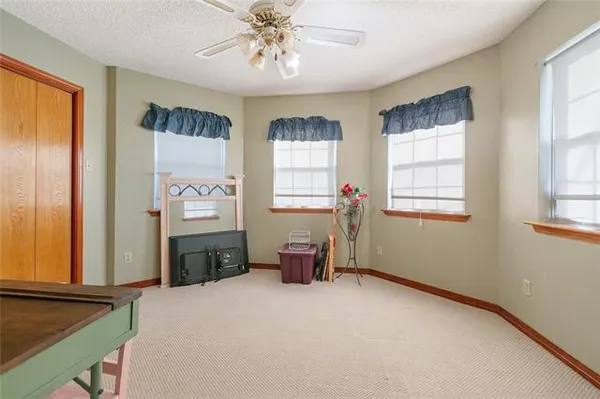 $525,000 | 3924 Lake Arrowhead Drive, Harvey, LA 70058