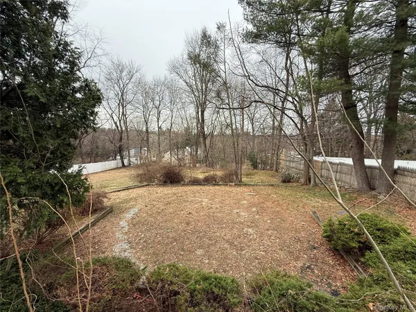 $5,600 | 16 Minkel Road, Ossining, NY 10562