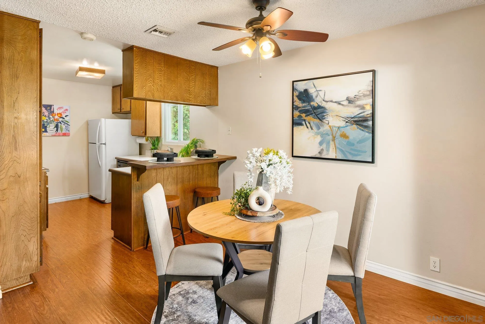 9015 Fanita Rancho Road Santee, CA 92071 - Photo 11 of 29 Gallery Image 11