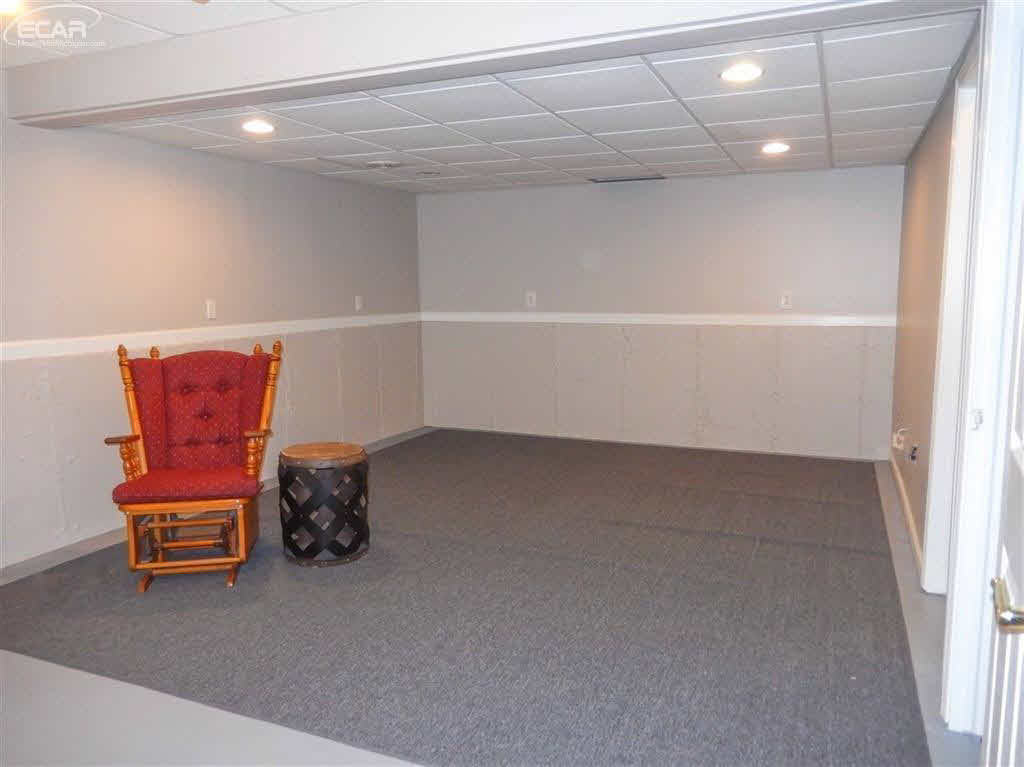 9059 Duffield Road Gaines, MI 48436 - Photo 7 of 28 21395301-6.JPG