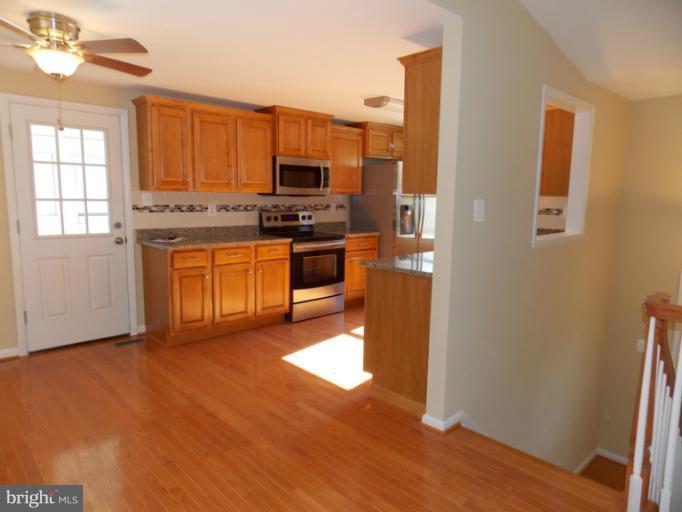 7 Lomond Court Rosedale, MD 21237 - Photo 5 of 30 Kitchen