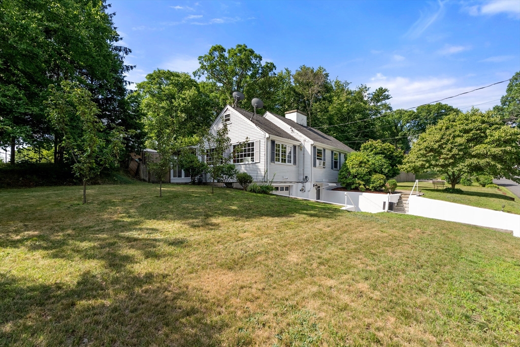 6 Chute Road Dedham, MA 02026 - Photo 23 of 34