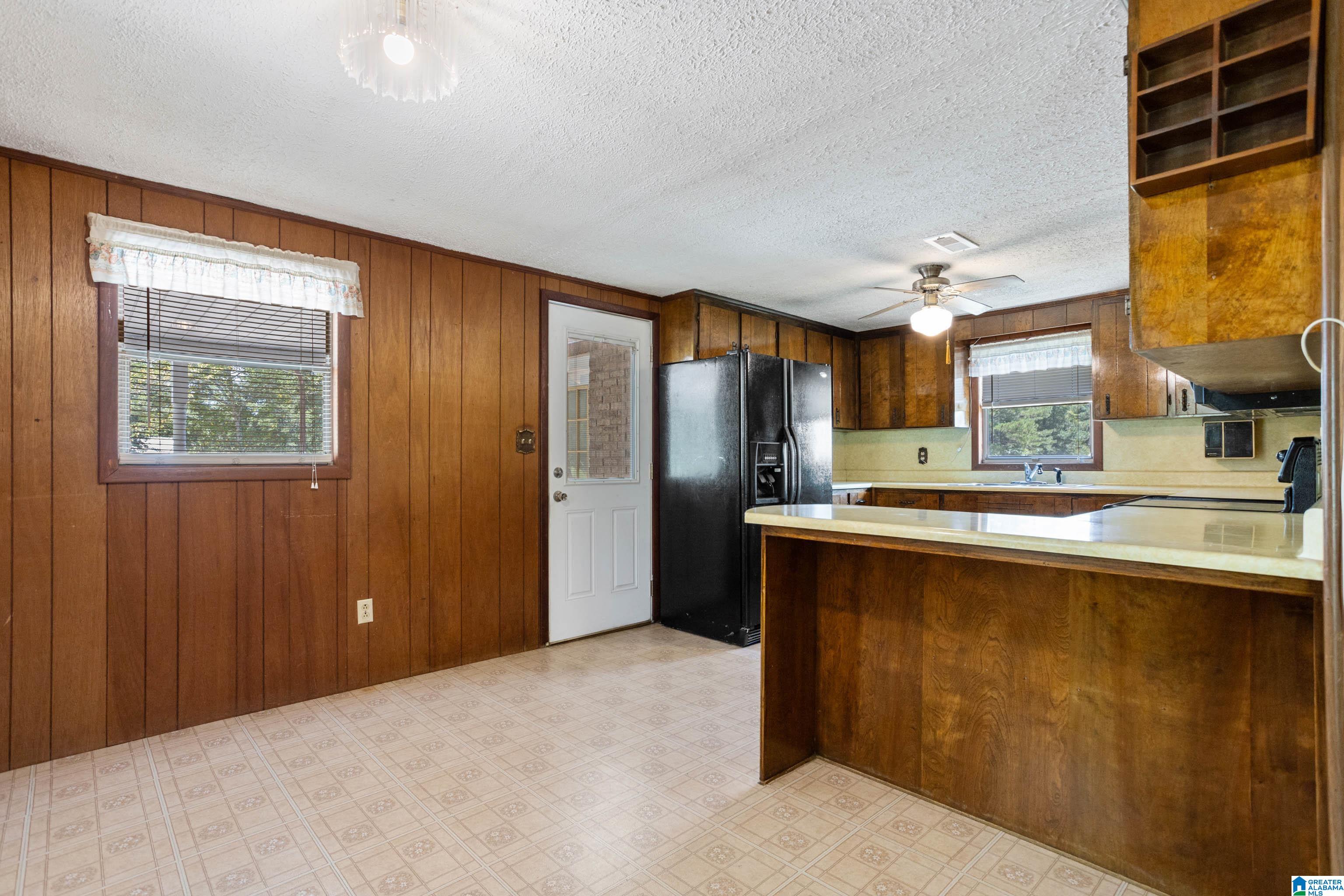 2105 Wallstown Road Hayden, AL 35079 - Photo 6 of 37