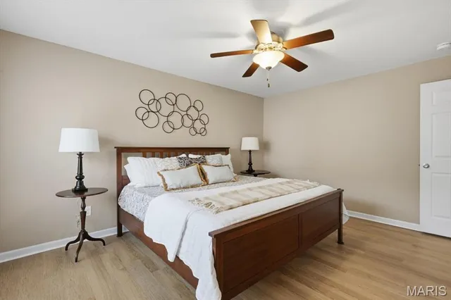 $234,900 | 1939 Hunting Lake Court, Unit 1939, Kirkwood, MO 63122