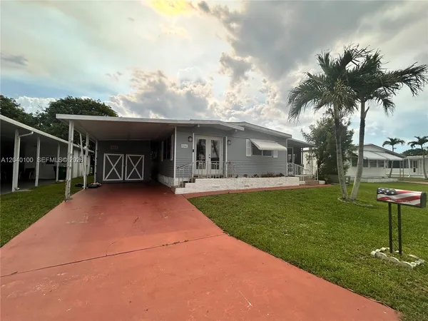 $215,000 | 2341 Southwest 84th Avenue, Davie, FL 33324