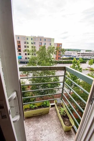 $3,000 | 655 Concord Avenue, Unit 403, Cambridge, MA 02138