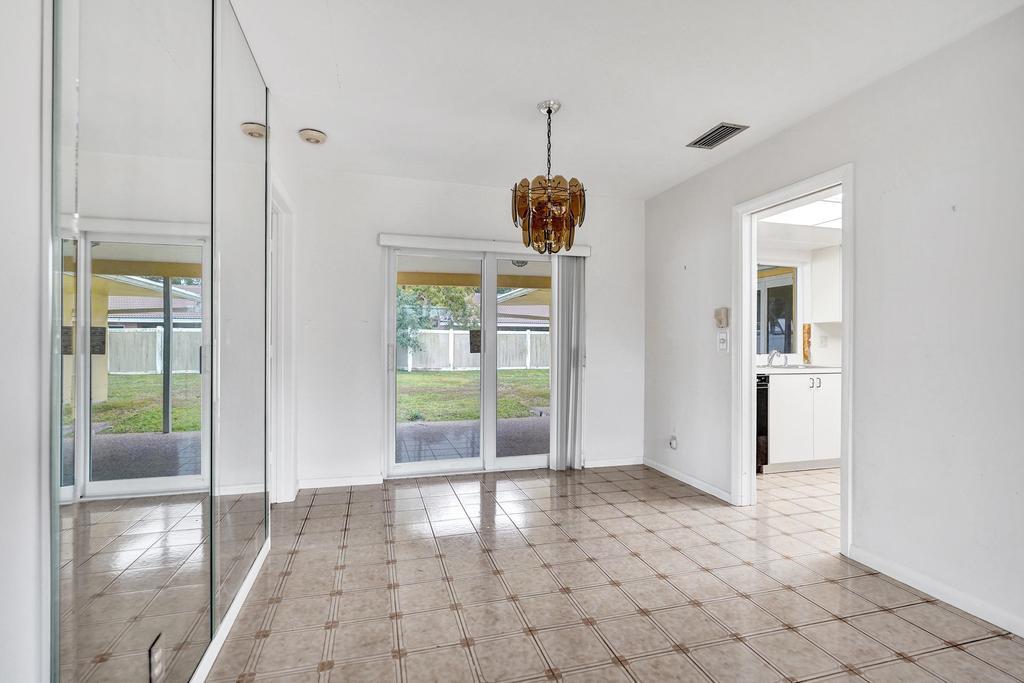 1236 Northwest 15th Street Boca Raton, FL 33486 - Photo 16 of 58 DSC02368