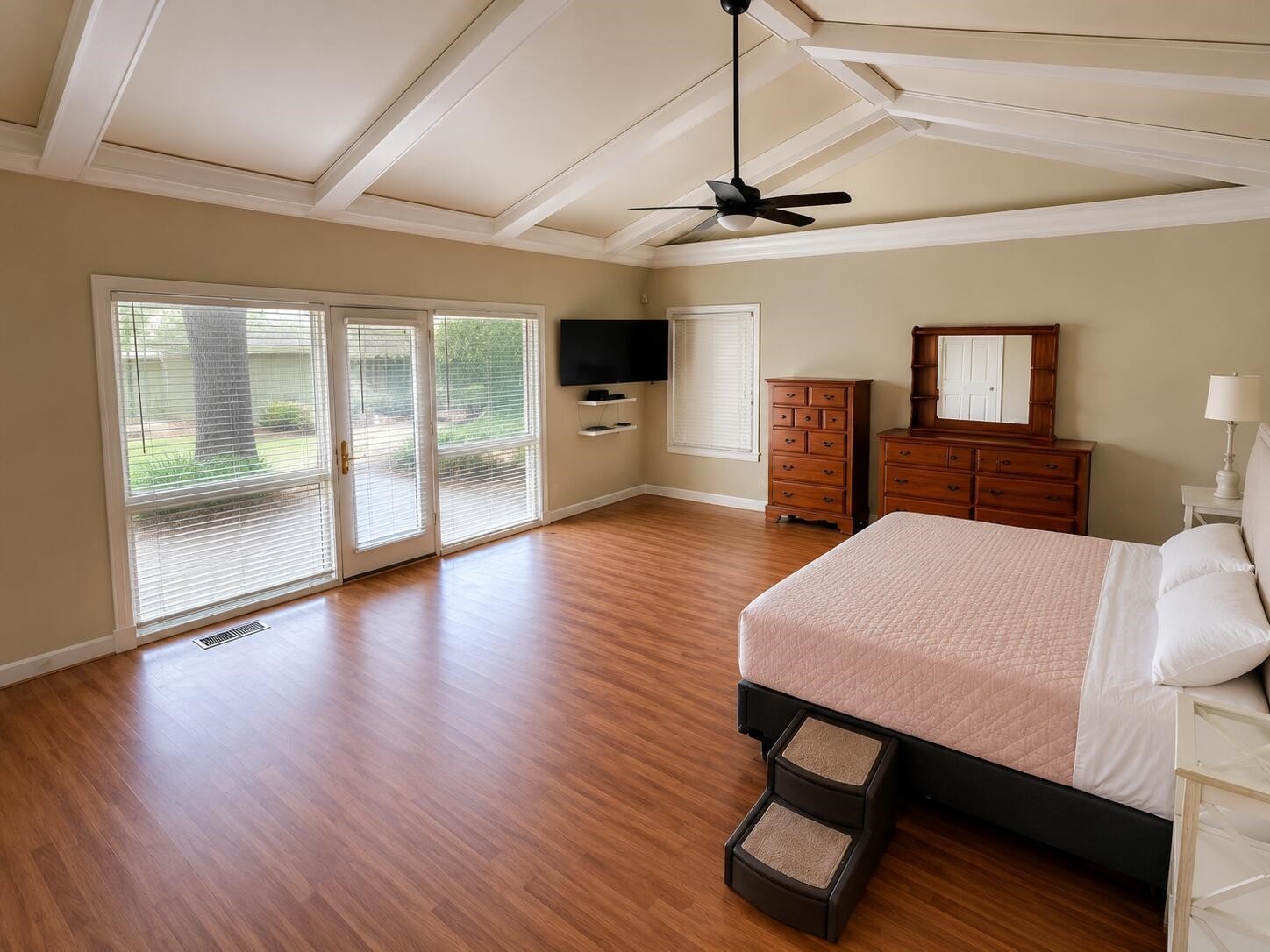 5680 North Angela Road Memphis, TN 38120 - Photo 3 of 21 Gallery Image 3