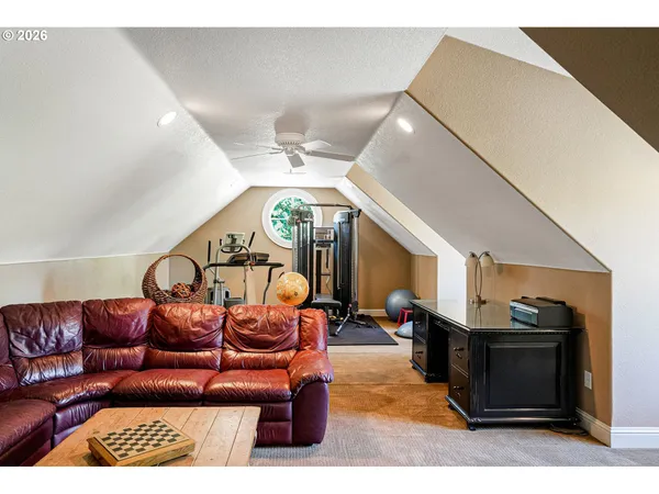 $2,100,000 | 3545 Eagle Crest Road Northwest, Salem, OR 97304