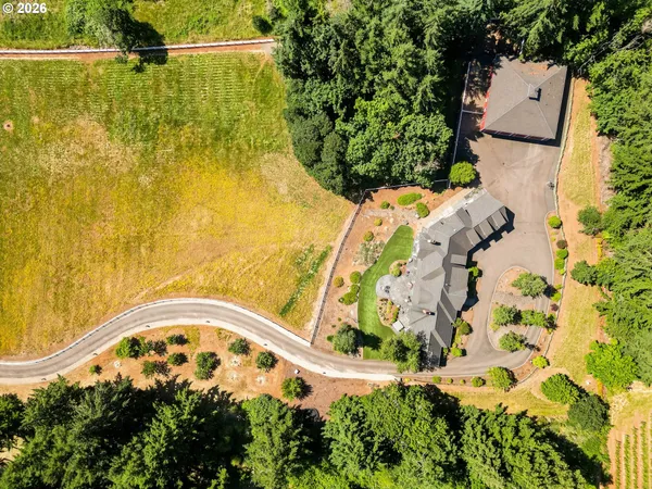 $2,100,000 | 3545 Eagle Crest Road Northwest, Salem, OR 97304