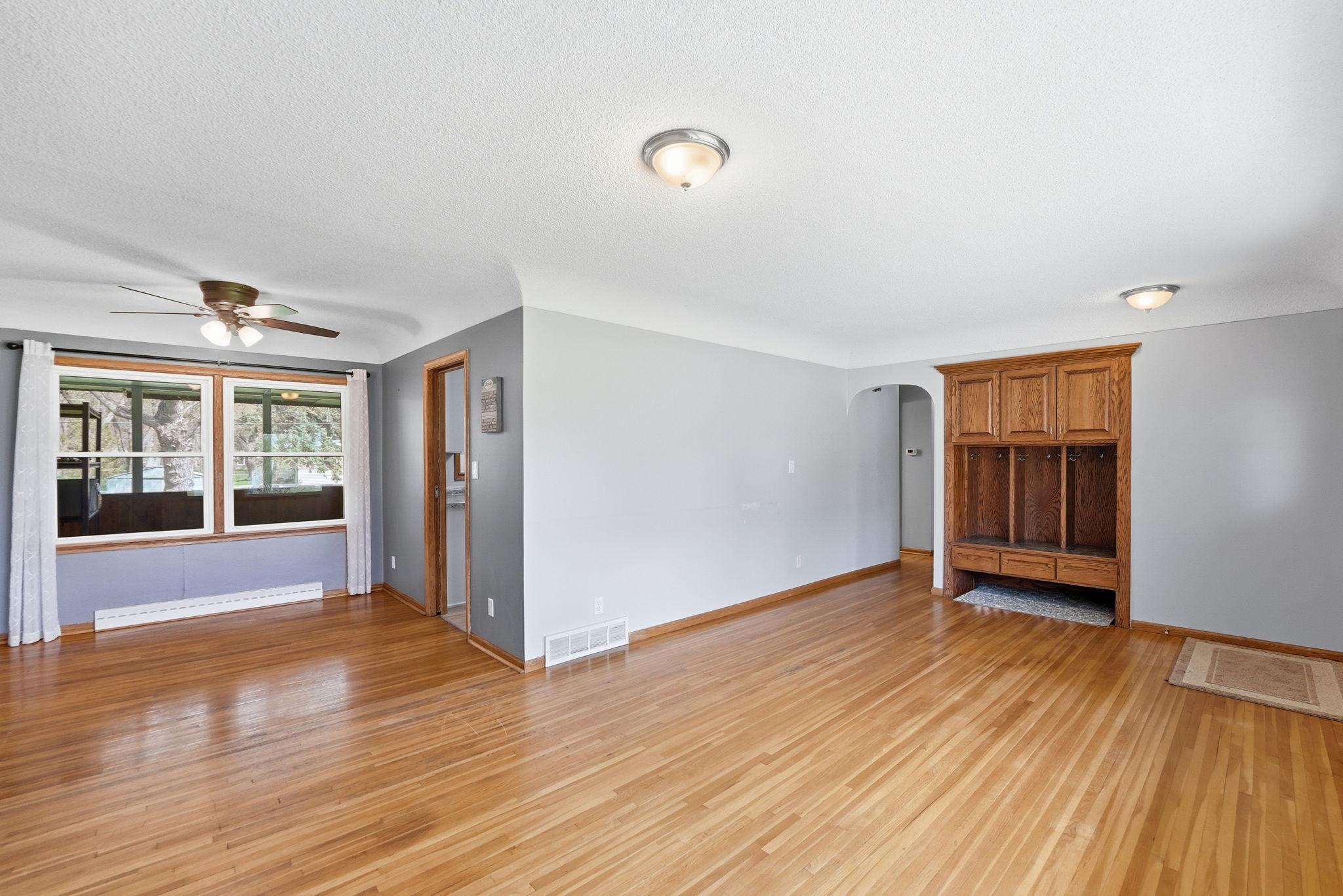 2396 Clearwater Road St. Cloud, MN 56301 - Photo 7 of 33