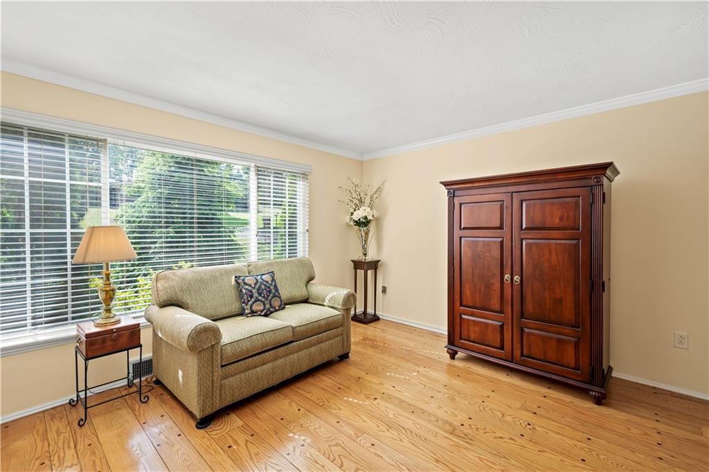 480 Miranda Road Pittsburgh, PA 15241 - Photo 14 of 43 Gallery Image 14