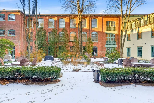 $3,800 | 555 South Water Street, Unit 218, Providence, RI 02903