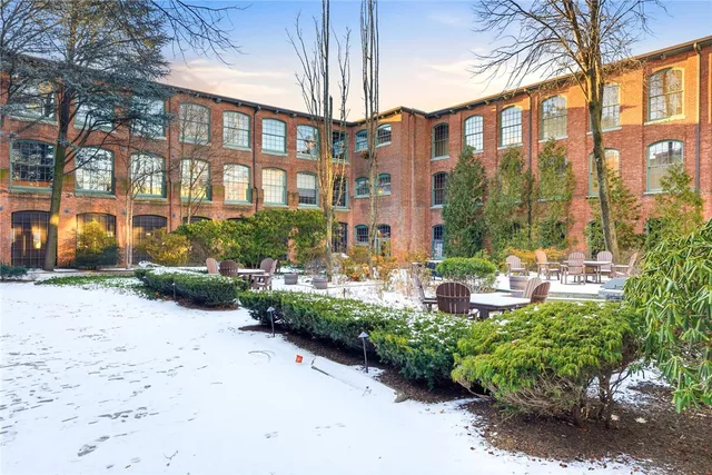 $3,800 | 555 South Water Street, Unit 218, Providence, RI 02903