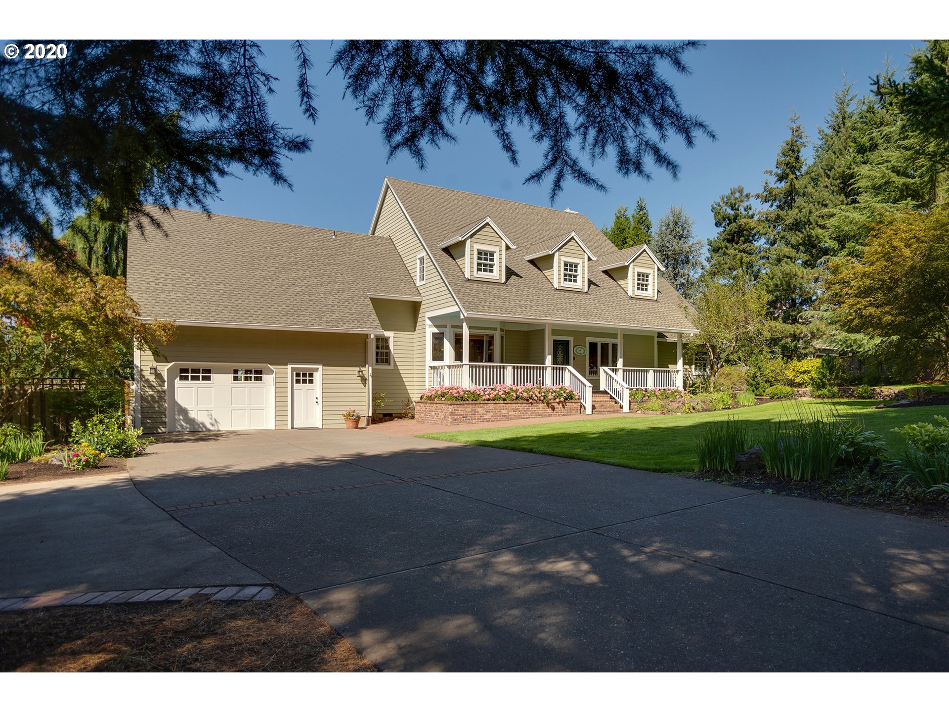 22303 Southwest Bar None Road Tualatin, OR 97062 - Photo 1 of 32 Gallery Image 1