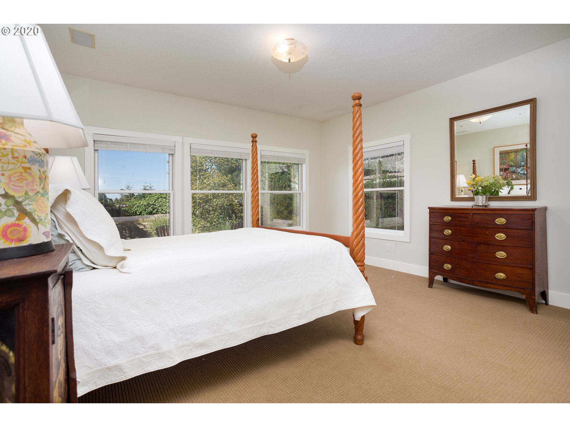 22303 Southwest Bar None Road Tualatin, OR 97062 - Photo 7 of 32 Gallery Image 7
