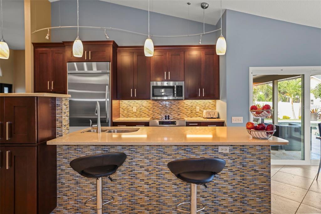 3459 Sweetwater Trail Clearwater, FL 33761 - Photo 11 of 48