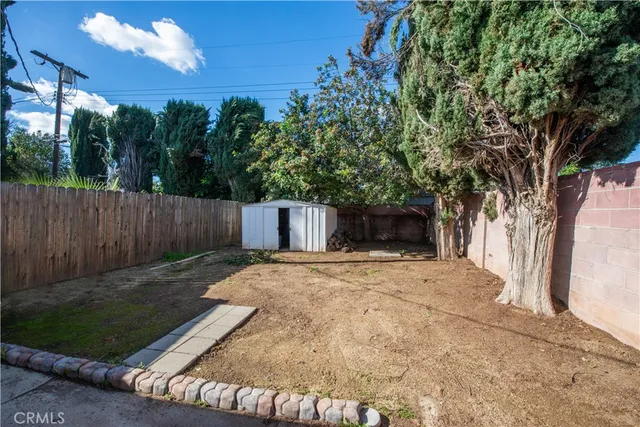 $1,800 | 7431 Kentland Avenue, West Hills, CA 91307