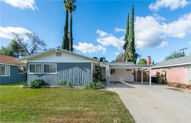 $1,800 | 7431 Kentland Avenue, West Hills, CA 91307