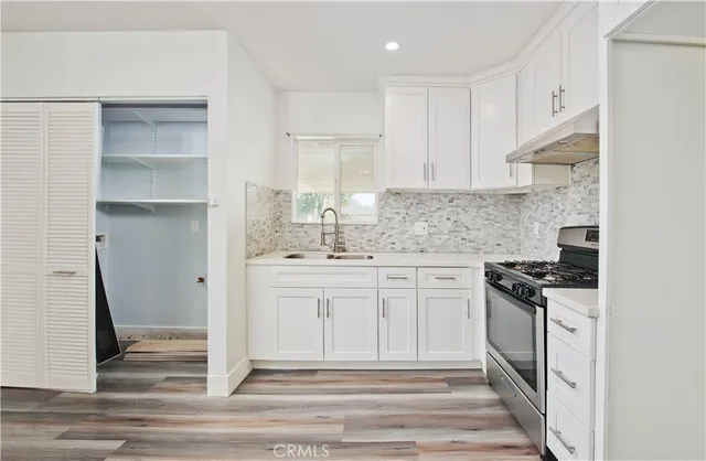 $1,800 | 7431 Kentland Avenue, West Hills, CA 91307