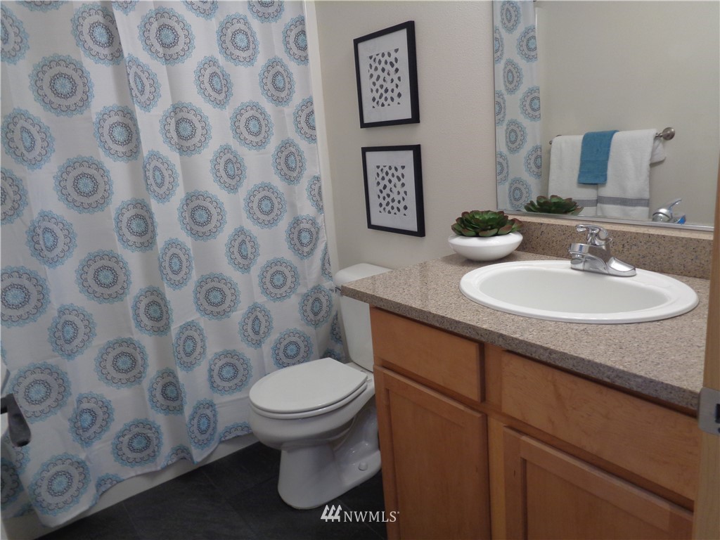 4438 Roxanna Loop Southeast Lacey, WA 98503 - Photo 10 of 23 Gallery Image 10